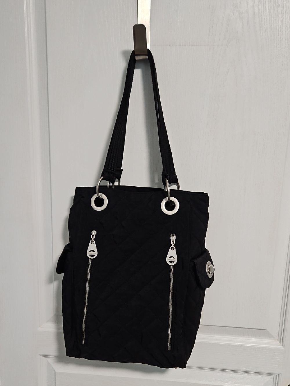 Baggallini Florence Bag Travel Tote Black Trolley Sleeve Quilted Shoulder Bag